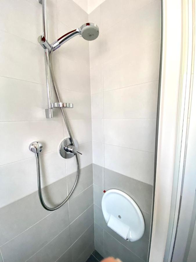 Monolocale Con Terrazzo Alle Porte Di Milano Bresso Dış mekan fotoğraf